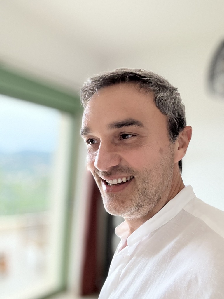 Thérapie relationnelle et familiale — Philippe Tomeno thérapeute La Croix-Valmer